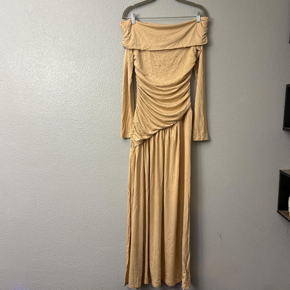 Hyperfire Off the Shoulder Drop Waist Maxi Dress with High Side Slit